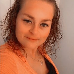 Meet your Posher, Randi